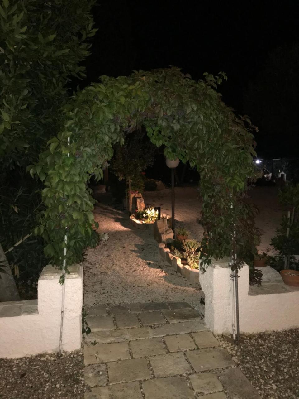 La Dimora Gigante Bed and Breakfast Castellana Grotte Exteriör bild