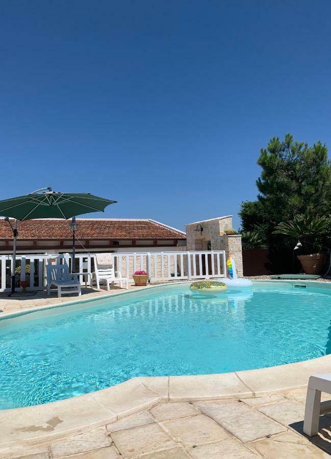 La Dimora Gigante Bed and Breakfast Castellana Grotte Exteriör bild